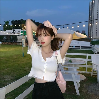 Nova Verão de Mulheres Magro de Camisa de Renda Curto Crop Tops Coreia do Tipo de Menina de Malha de Manga Curta Blusa e Casaquinho Tops Ropa Mujer 2021